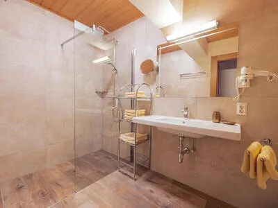 Familien Appartement 202 Bild 8